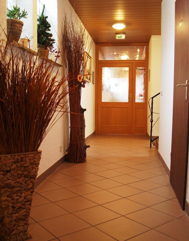 Hotel Garni Pension Ruth 무테르슈타트 외부 사진