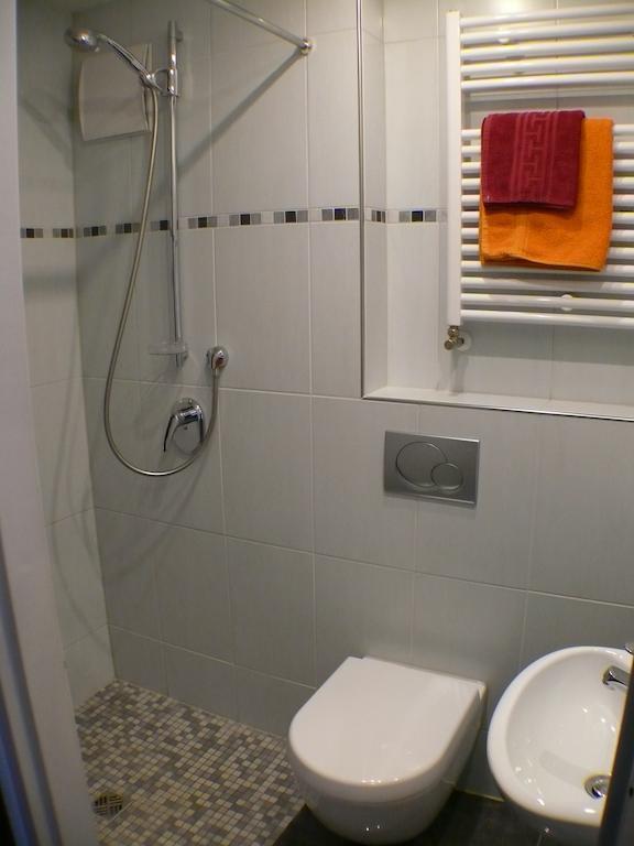 Hotel Garni Pension Ruth 무테르슈타트 객실 사진