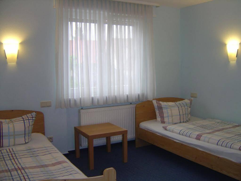 Hotel Garni Pension Ruth 무테르슈타트 외부 사진